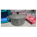 DUTCH OVEN WITH LID