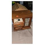 JEWELRY BOX / RINGS
