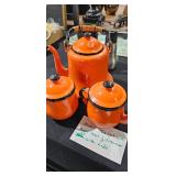 ORANGE TEA KETTLE / CREAM AND SUGAR