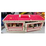 HORSE TOYS / STABLE