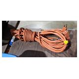 EXTENSION CORD