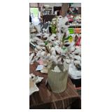 VASE / COTTON ARRANGEMENT