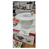 SALAD SPINNER
