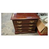 NIGHTSTAND