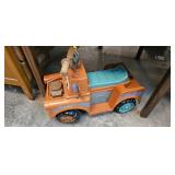TOW MATER RIDE ON TOY
