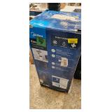 PORTABLE AIR CONDITIONER