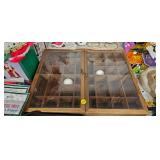 DISPLAY CASE 