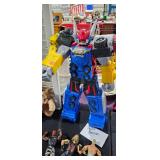 POWER RANGER FIGURE