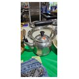 TEA POT