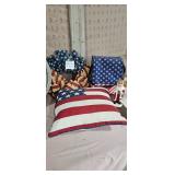 PATRIOTIC PILLOW / WREATH / ETC