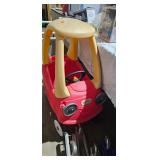 LITTLE TIKE RIDE ON TOY CAR