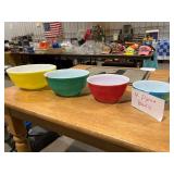 vintage pyrex bowls