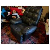 RECLINER CHAIR