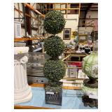 TOPIARY
