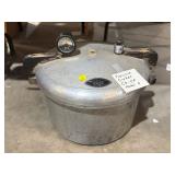 pressure cooker