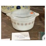 vintage pyrex bowl