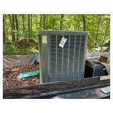 TRANE XR CENTRAL HVAC UNIT