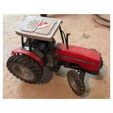 MASSEY FERGUSON TRACTOR