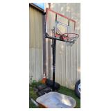 BASKETBALL GOAL