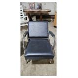 SALON CHAIR