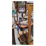 WASHSTAND / MIRROR / PITCHER / BOWL