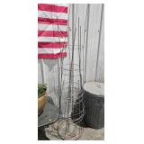 TOMATO CAGES