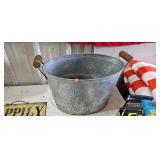 METAL TUB