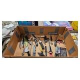 KNIFE LOT