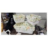 WHITE BASKETS