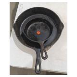 CAST IRON SKILLETS