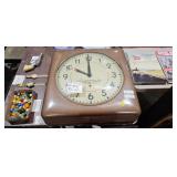 VINTAGE WESTERN UNION CLOCK