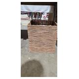 WICKER 