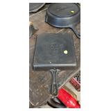 CAST IRON SKILLET