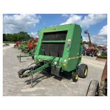 JOHN DEERE ROUND BALER