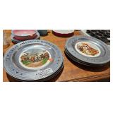 REVOLUTION PLATE DECOR