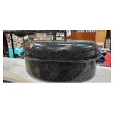 ENAMEL ROASTER POT WITH LID