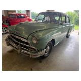1952 CHEVROLET STYLELINE DELUXE 4 DOOR