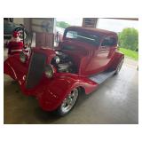 1934 FORD MODEL 40 DELUXE COUPE