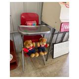 VINTAGE HIGHCHAIR / SHONEY'S BEARS / ETC