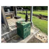 VINTAGE OIL PUMP