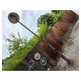 LAMP POST