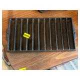 CAST IRON CORNBREAD STICK PAN