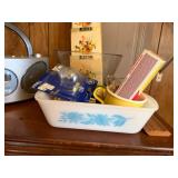 RADIO, TWO DISHES, KETTER HOLDER