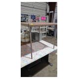 CARD TABLE