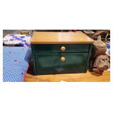BREAD BOX