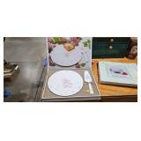 MIKASA CAKE PLATE 