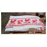 ROOSTER TABLECLOTH RED AND WHITE