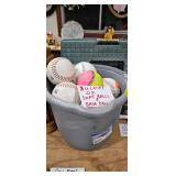 SOFTBALL LOT
