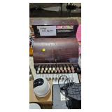 VINTAGE CASH REGISTER