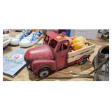 TRUCK DECOR LOT